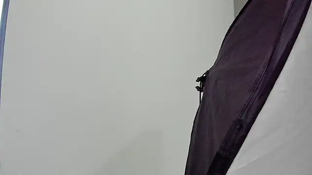 AuroraChannn online show from 21, 4, 2026