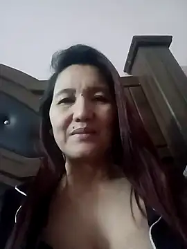 Bigtitsass81 online show from 8, 11, 2025