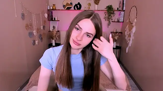 Snapshot of RoxyMorris chatting on 19, 3, 2026 RoxyMorris online show from 19, 3, 2026