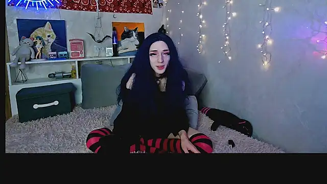 whoalexxa online show from 10, 11, 2025