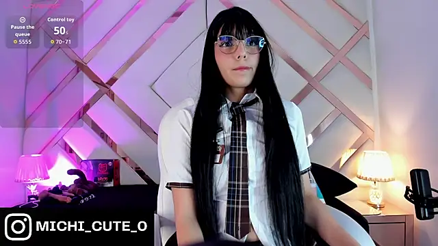 michelle cutee  online show from 20, 2, 2026