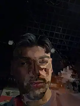 Snapshot of emir343475 chatting on 15, 12, 2025 emir343475 online show from 15, 12, 2025