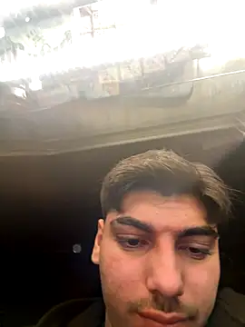 Snapshot of emir343475 chatting on 7, 11, 2025 emir343475 online show from 7, 11, 2025