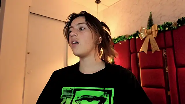 moon winy online show from 19, 12, 2025