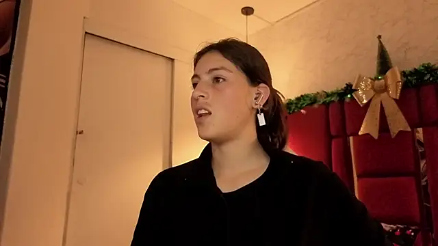 moon winy online show from 7, 1, 2026