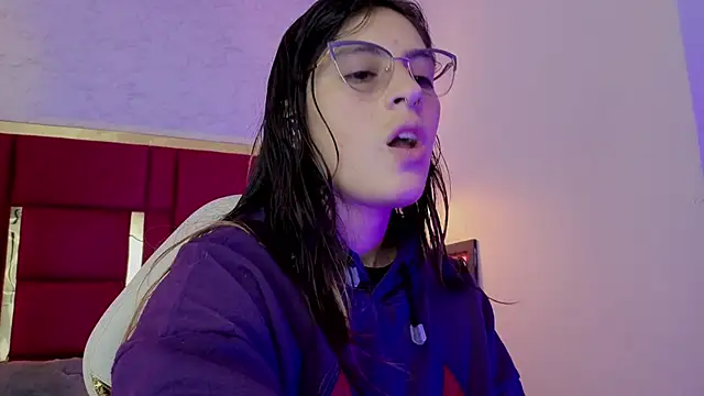 moon winy online show from 26, 4, 2026
