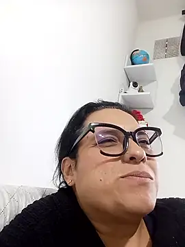 Lia TabooMatureBbw online show from 10, 1, 2026