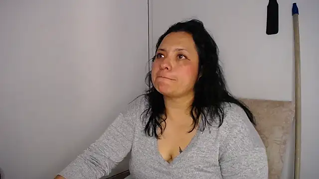 Lia TabooMatureBbw online show from 11, 2, 2026