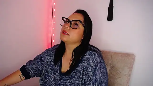 Lia TabooMatureBbw online show from 3, 3, 2026