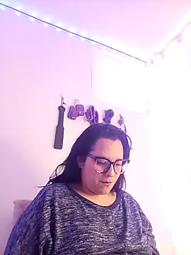 Lia TabooMatureBbw online show from 5, 2, 2026