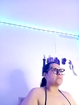 Lia TabooMatureBbw online show from 7, 2, 2026