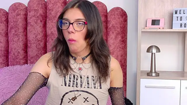 Lullaby Charade online show from 26, 11, 2025