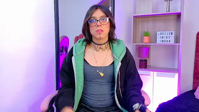 Lullaby Charade online show from 9, 1, 2026