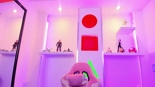 Lullaby Charade online show from 6, 11, 2025