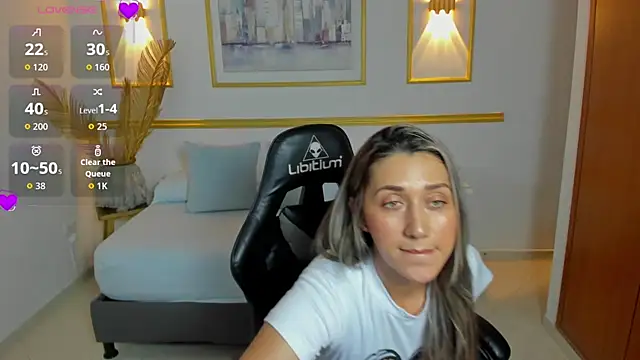 karlyy  online show from 20, 11, 2025