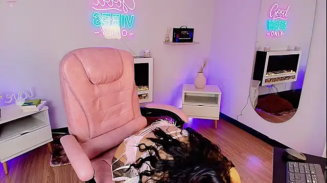 Miss koko  online show from 22, 2, 2026