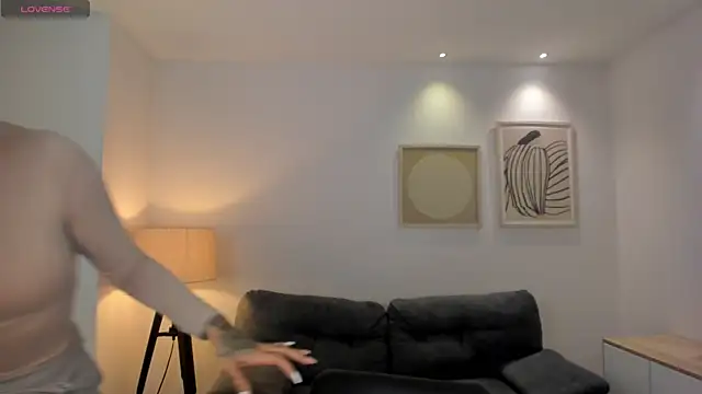 ChristineFord  online show from 1, 4, 2026