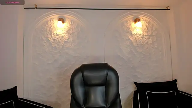 Snapshot of CelesteMoonX chatting on 1, 2, 2026 CelesteMoonX online show from 1, 2, 2026