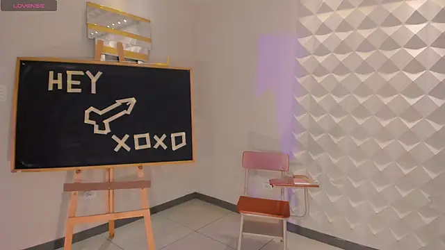 ScarlettBlaze  online show from 31, 10, 2025