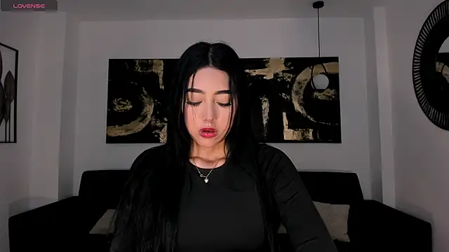 ScarlettBlaze  online show from 9, 5, 2026
