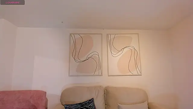 ScarlettBlaze  online show from 8, 4, 2026