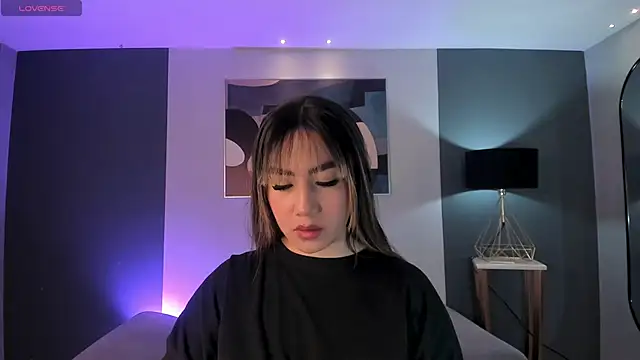 AnnieMonroe1 online show from 8, 1, 2026