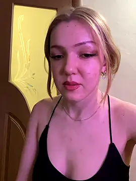 AlexandraXKitty online show from 17, 11, 2025