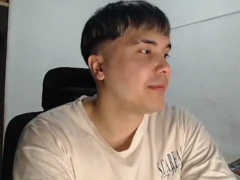 CuteAlexBoy online show from 11, 5, 2026