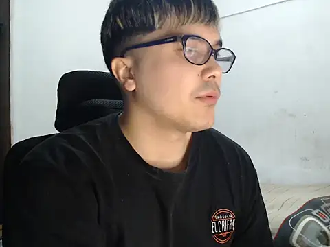 CuteAlexBoy online show from 8, 5, 2026