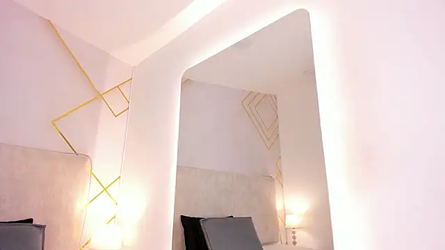 Martinaa Garcia online show from 2, 4, 2026