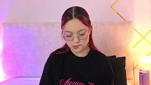 Martinaa Garcia online show from 25, 5, 2026