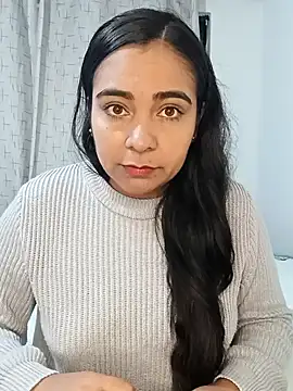 angie velez1 online show from 7, 11, 2025