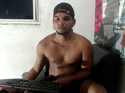 Charly 22cm online show from 9, 11, 2025