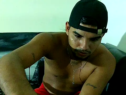 Charly 22cm online show from 5, 11, 2025