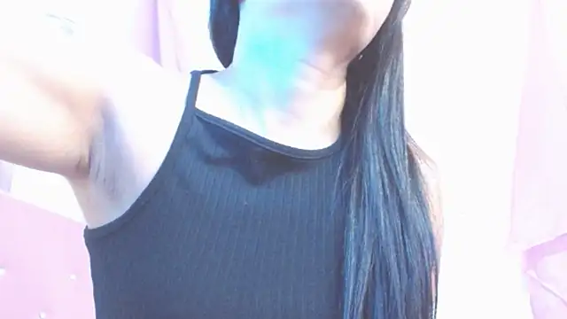 nicole-roman online show from 28, 4, 2026