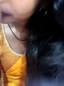 Hot Lilly02 online show from 20, 10, 2025