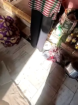 Hot Lilly02 online show from 3, 12, 2025