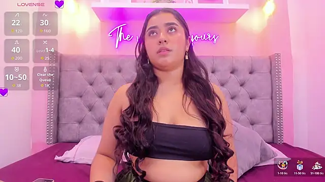 Snapshot of Sophiia_77 chatting on 15, 11, 2025 Sophiia 77 online show from 15, 11, 2025