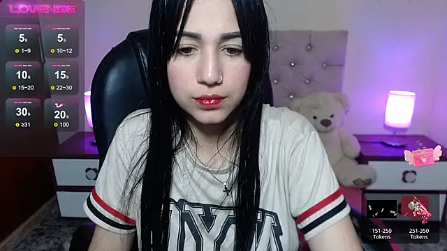 gabyy cute  online show from 30, 11, 2025