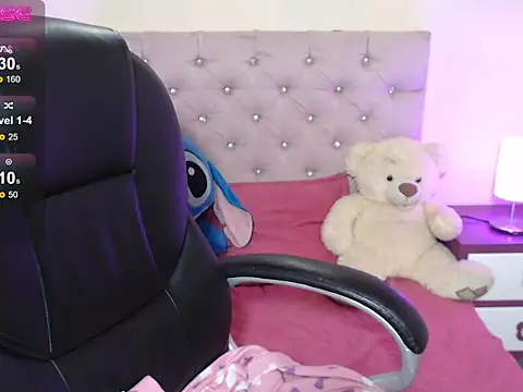 gabyy cute  online show from 24, 10, 2025