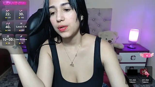 gabyy cute  online show from 15, 11, 2025