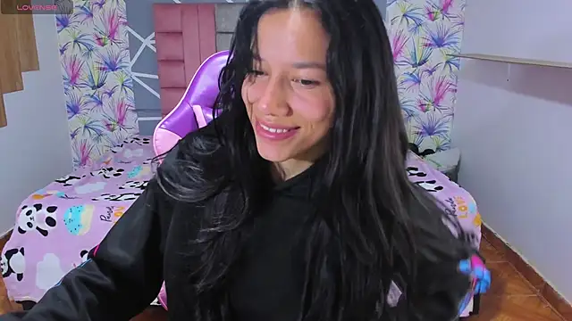 AdelaidaManson18 online show from 26, 11, 2025