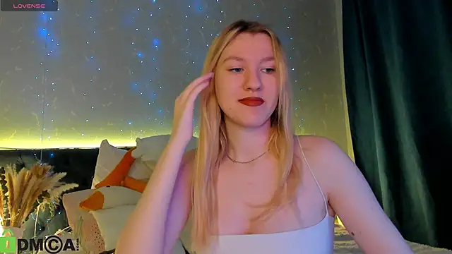 LinaRayy online show from 29, 11, 2025