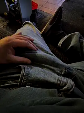 Snapshot of michindm chatting on 30, 10, 2025 michindm online show from 30, 10, 2025