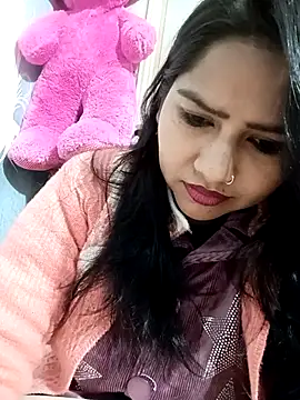 Vanshika1432 online show from 16, 12, 2025