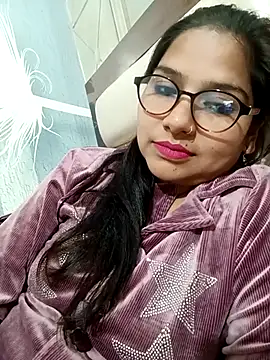 Snapshot of Vanshika1432 chatting on 21, 11, 2025 Vanshika1432 online show from 21, 11, 2025