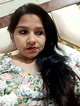 Snapshot of Vanshika1432 chatting on 27, 10, 2025 Vanshika1432 online show from 27, 10, 2025