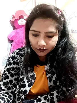 Vanshika1432 online show from 20, 12, 2025