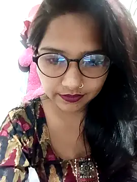 Snapshot of Vanshika1432 chatting on 18, 10, 2025 Vanshika1432 online show from 18, 10, 2025