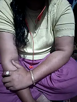 Snapshot of Priyanka-Khan chatting on 10, 5, 2026 Priyanka-Khan online show from 10, 5, 2026